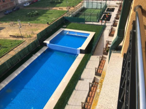 Apartamento para 6 personas con piscina y paddle